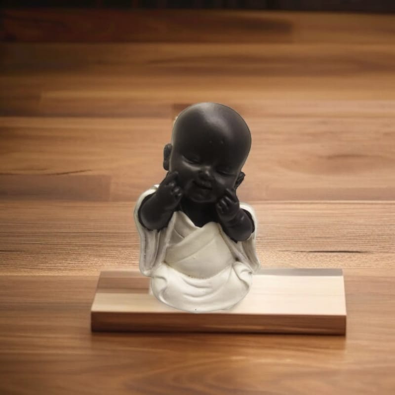 Buda Bebe Negro Mini 5.5cm Modelo Manto Blanco N°2