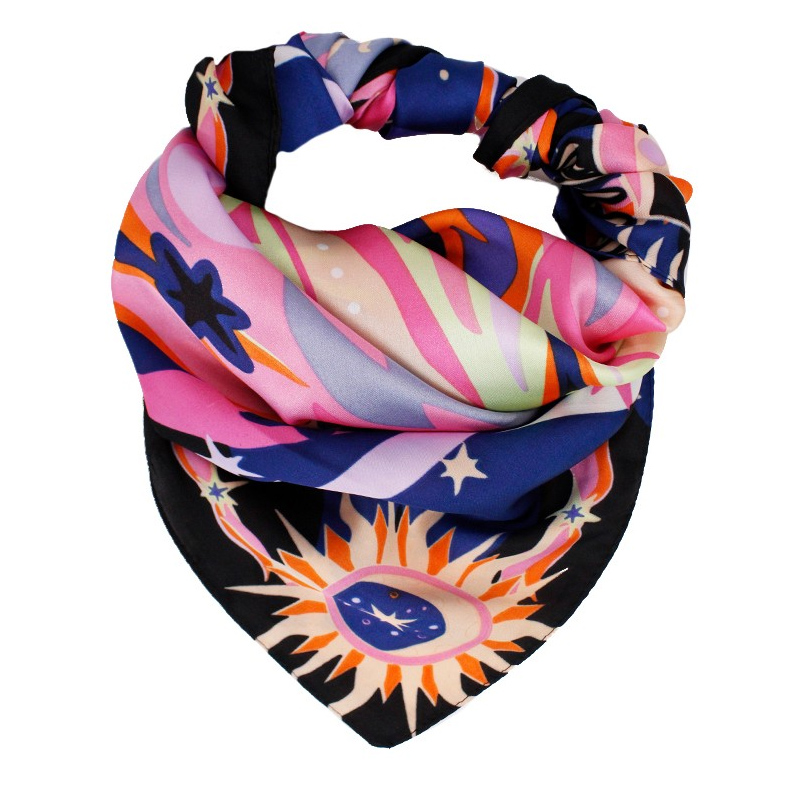 Pañuelo Mystic Hands 70x70cm