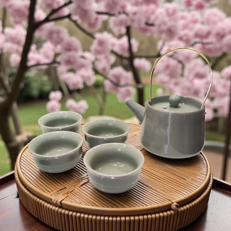 Juego Tetera con 4 Tazas