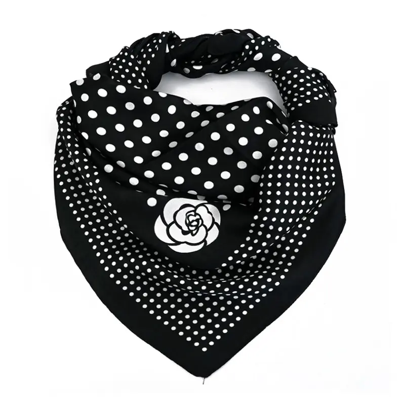 Pañuelo XXL Points Flower 90x90cm