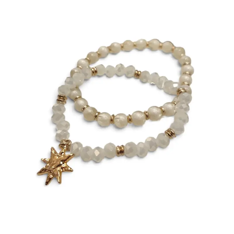 Set Pulseras Elasticas Blancas con Dije de Sol Dorado