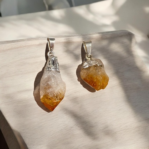 Dije Gema Citrino Bruto Electroplate