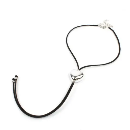 Collar Corbatero de Gamuza Heart