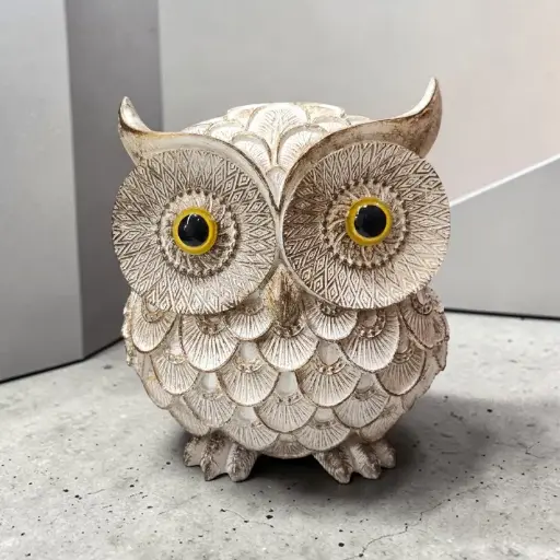 Buho Blanco Resina 15cm