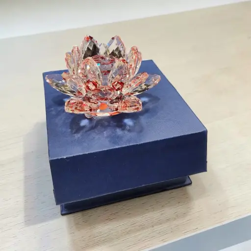 Flor de Loto Vidrio Color Roja Grande 11cm en Caja