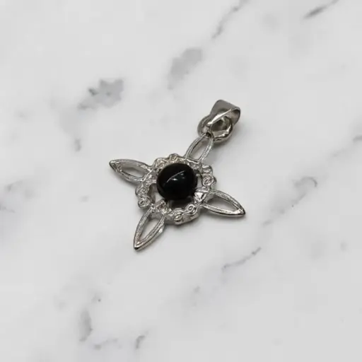 Dije Nudo de Brujas Mediano con Obsidiana Negra Rolada