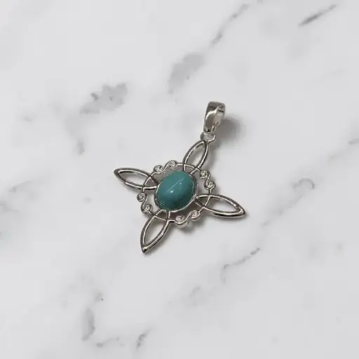 Dije Nudo de Brujas Mediano Turquesa Reconstituida Rolada