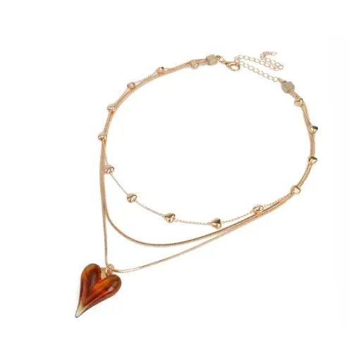 Collar de Cadenas Triple y Dije Corazon Resina