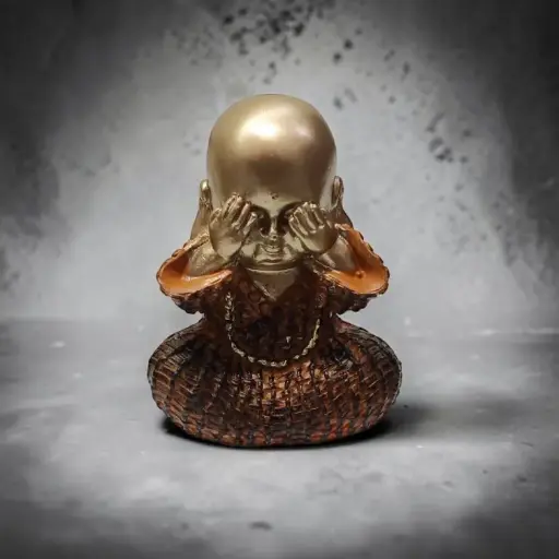 Buda Dorado "No ver el mal. " 7cm